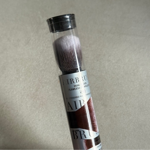 IT Brushes Airbrush Dual-Ended Complexion Brush #132 Full Coverage Tool - Picture 3 of 3